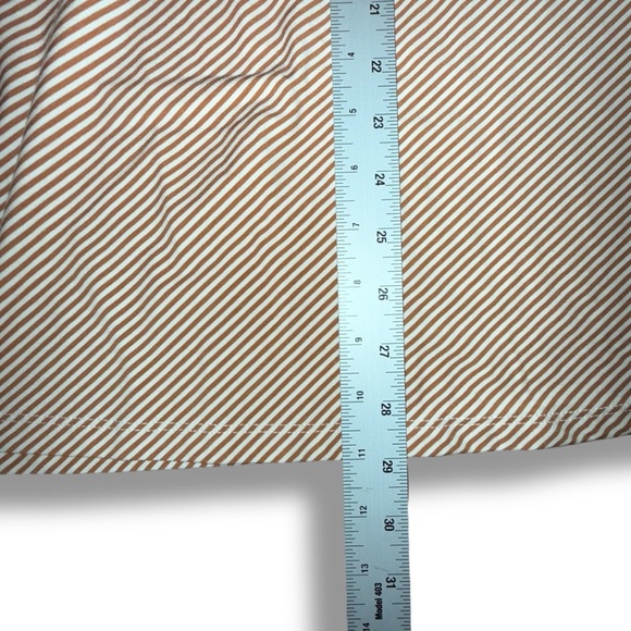NWT LANE BRYANT Modern Short Sleeve V-Neck Stripe Tee Size - Beige/Tan 18/20 - Picture 14 of 16